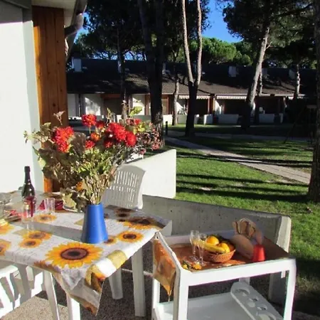 Beautiful With Private Terrace - Pool - Childrens Games Appartamento *